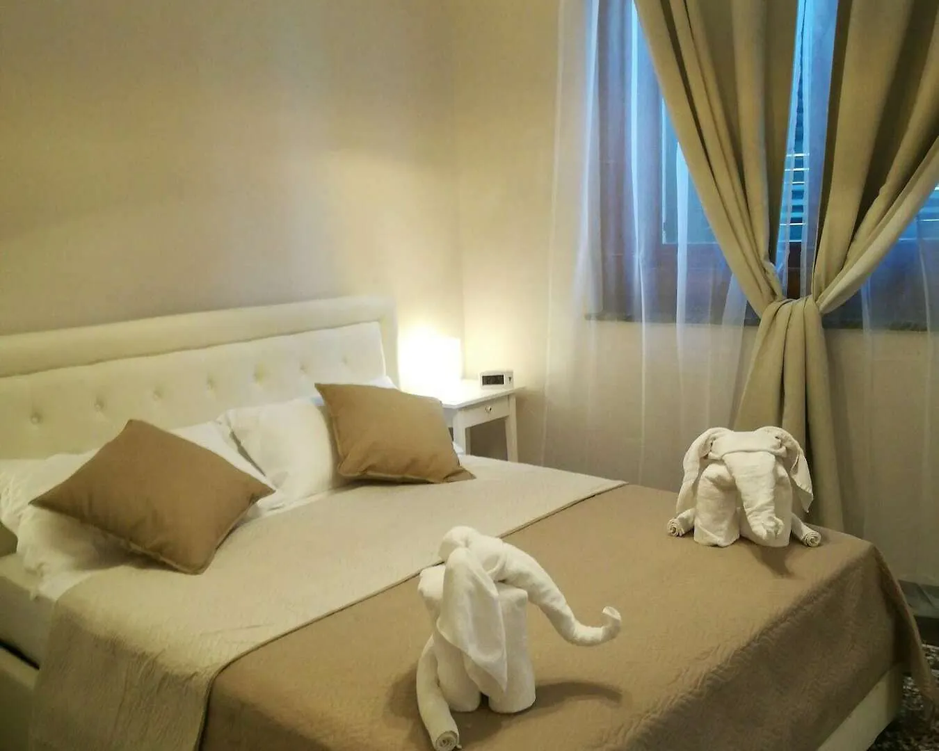 Le Logge Bed and Breakfast Πίζα