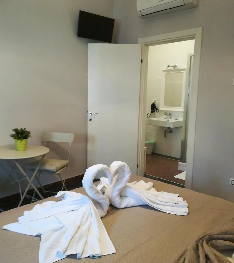 Bed and Breakfast Le Logge Pisa Bed & Breakfast